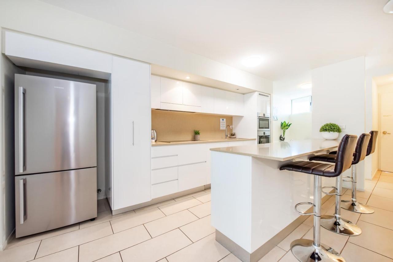 Lanai Riverside Apartments Макай Екстериор снимка