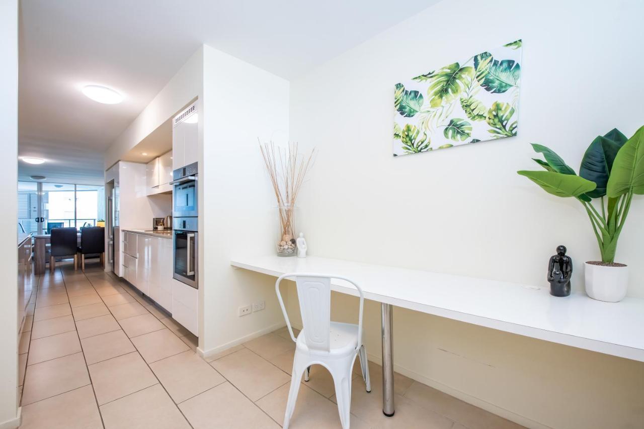 Lanai Riverside Apartments Макай Екстериор снимка