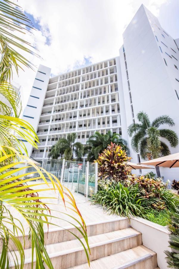 Lanai Riverside Apartments Макай Екстериор снимка