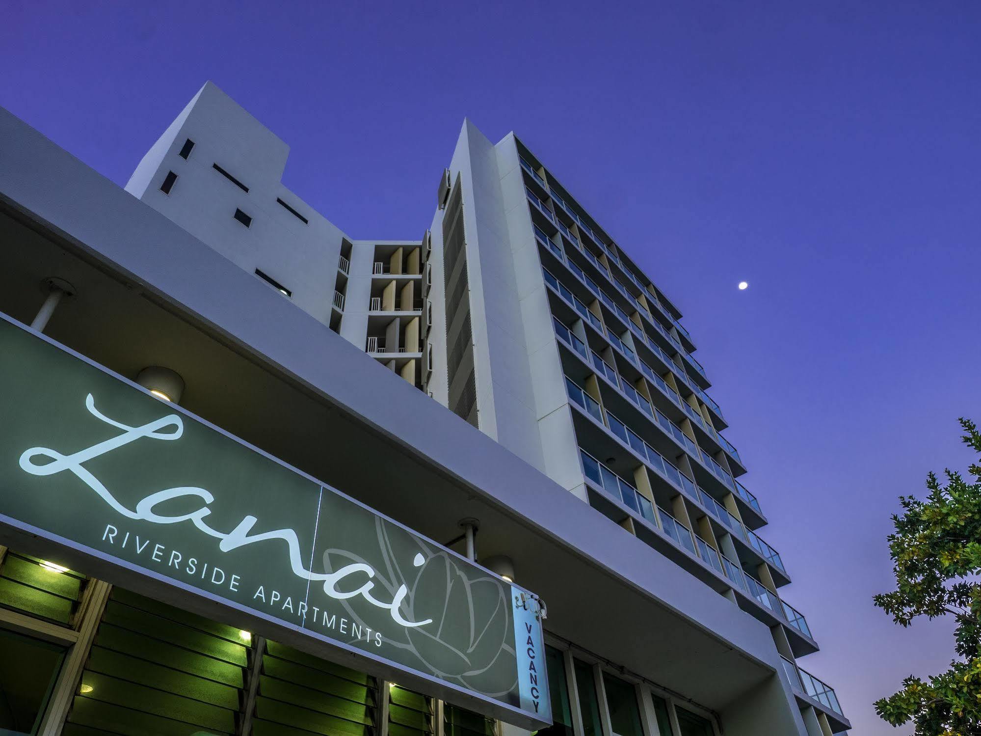 Lanai Riverside Apartments Макай Екстериор снимка